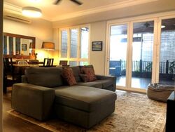 Kew Crescent (D16), Terrace #637688541